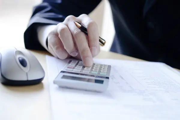 calculator to symbolize how alimony is calculated in pennsylvania