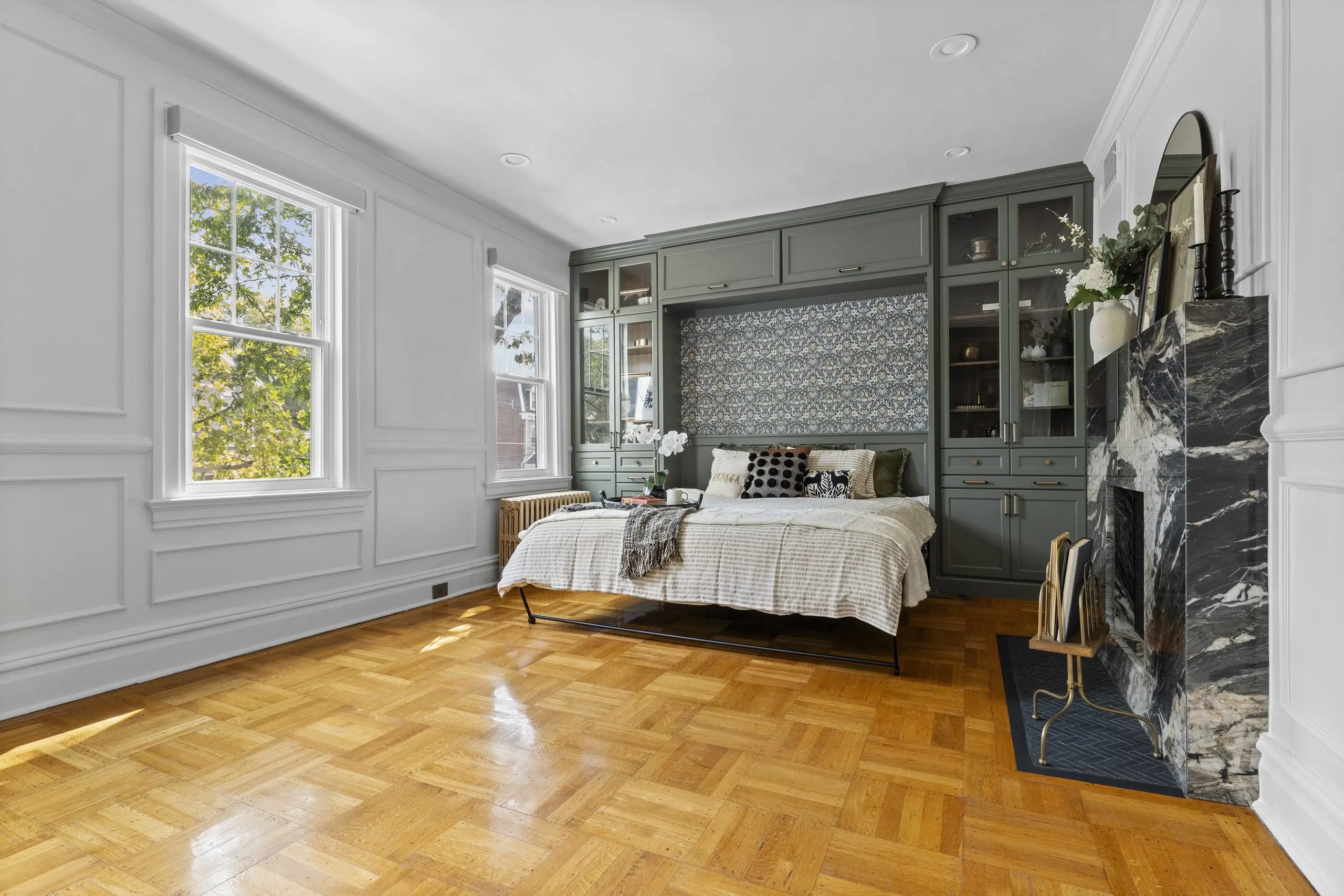 Interior renos cover and backround Interior Renovations Contractor