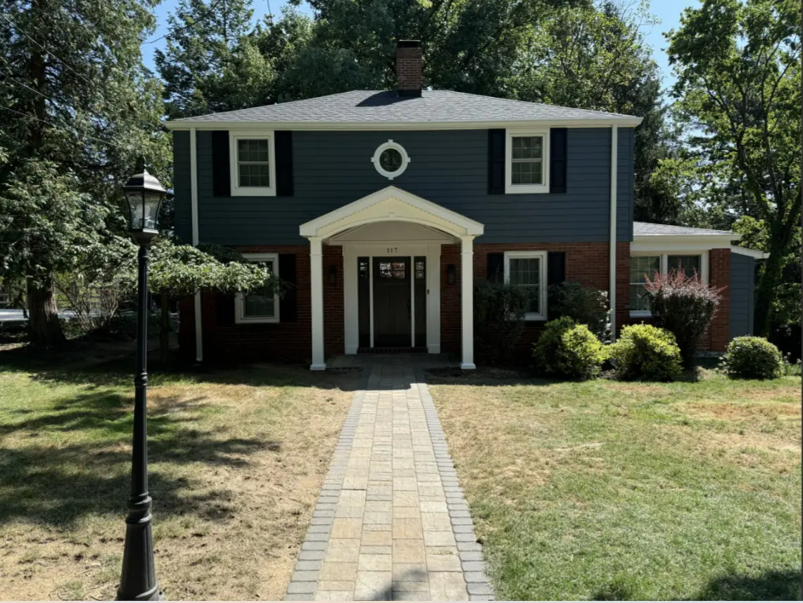 Exterior reno cover and backround Create an outdoor living space