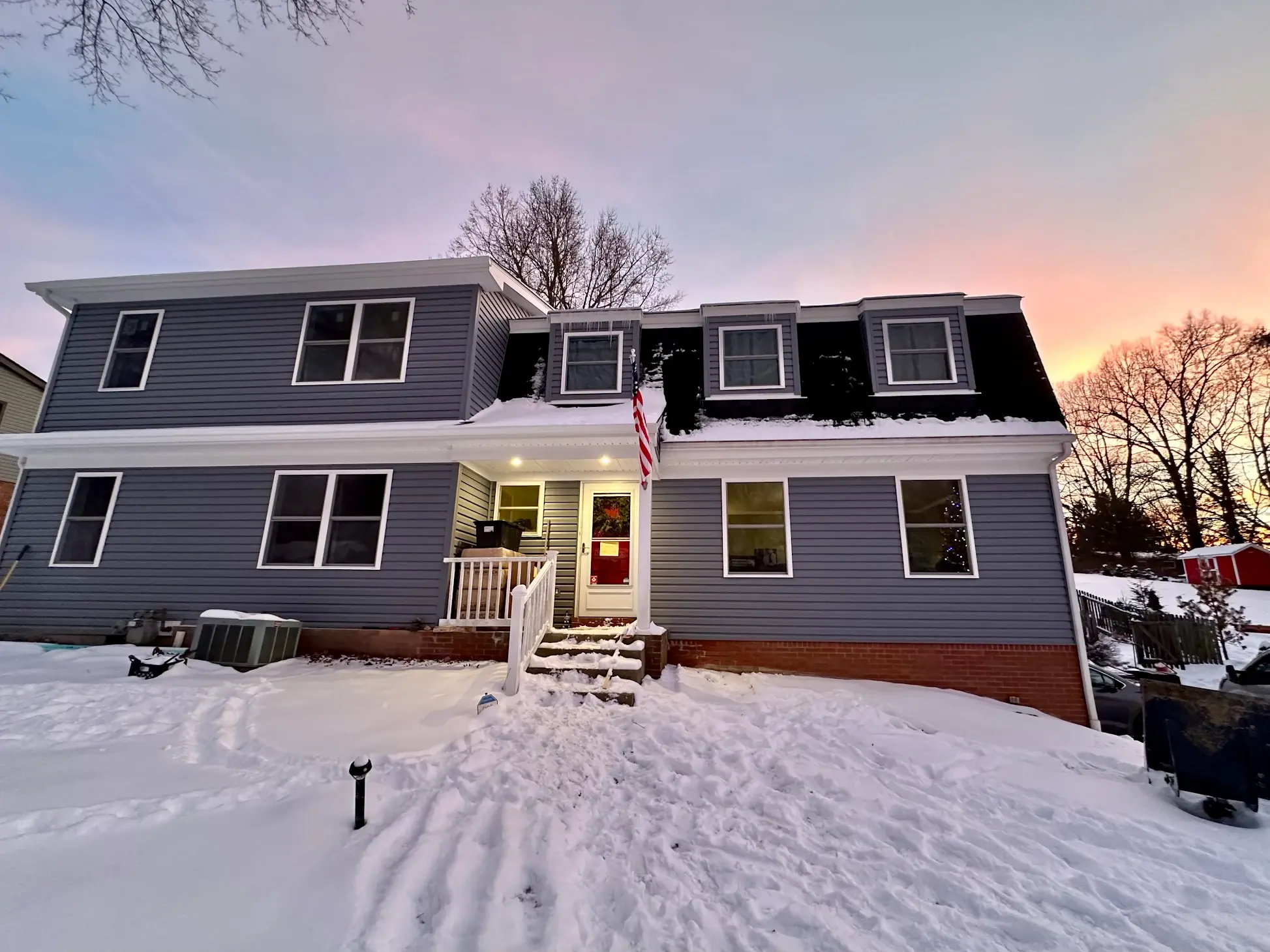 Home addition cover and backround Hampton Home Addition Builders