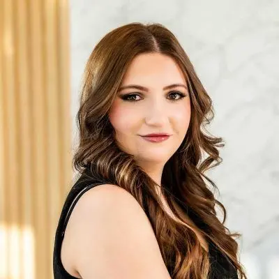 Updated-Leah-Jenkins