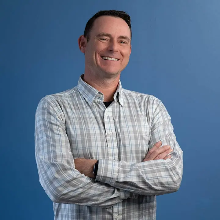 Headshot of Georg Efird, founder and owner of Blue Planet Home Services.