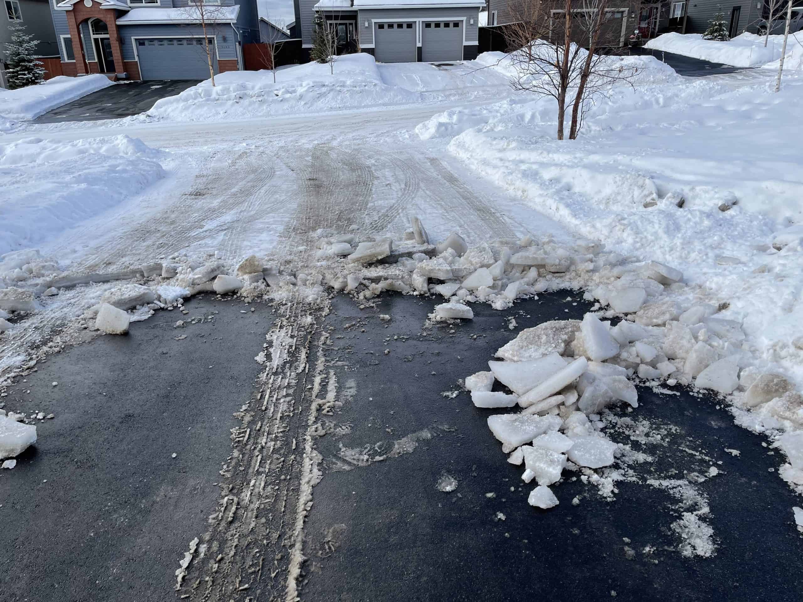 Residential driveway cleared by Be Happy Property Services