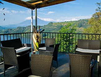 Lake Mulehe Gorilla Lodge