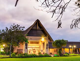 Anew Hotel Hluhluwe & Safaris