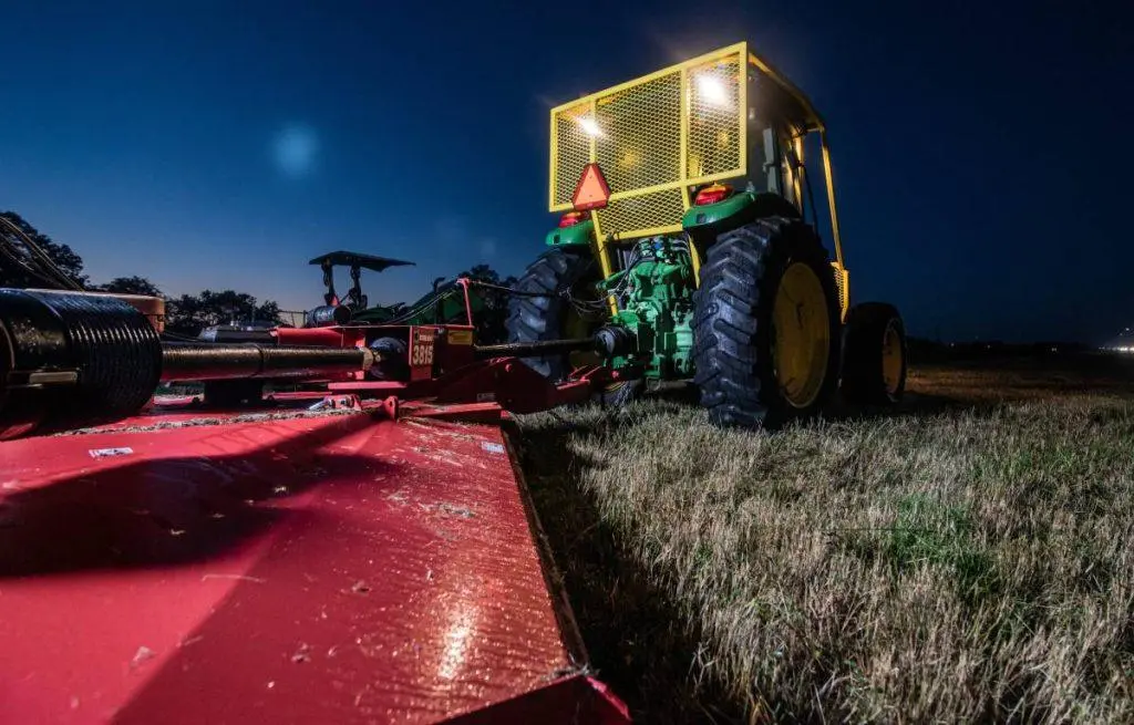 Commercial Mowing Services Texas Gulf Coast 1