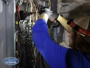 GMB Post 1024x768 panel upgrade vs. fuse box replacement