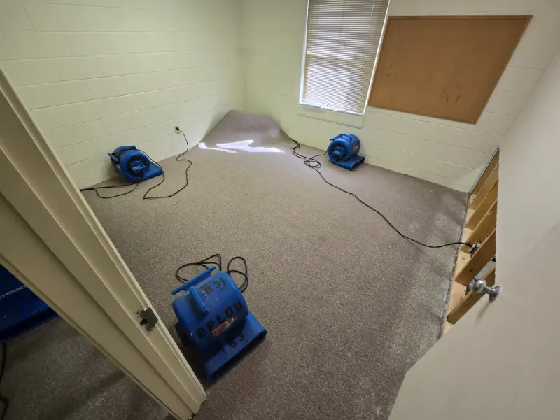Bedroom Water Extraction Louisville KY