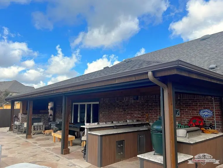 Custom patio cover project by Diamond Decks in San Antonio, TX (project photo 6, view 2)