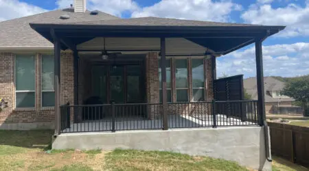 renaissance-patio-202320