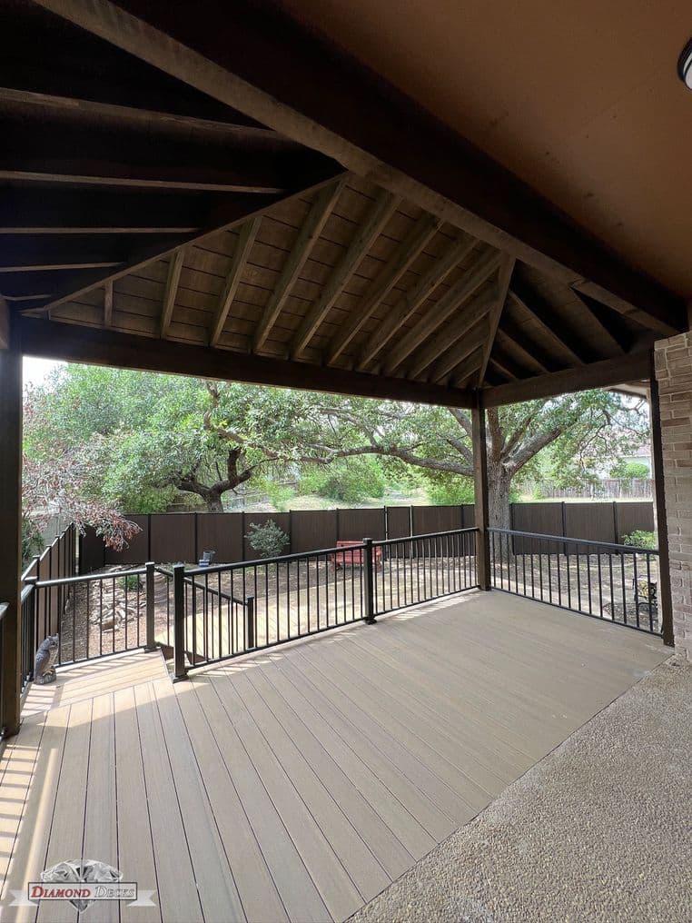 Custom patio cover project by Diamond Decks in San Antonio, TX (project photo 6)