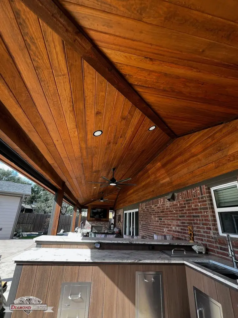 Custom patio cover project by Diamond Decks in San Antonio, TX (project photo 4)