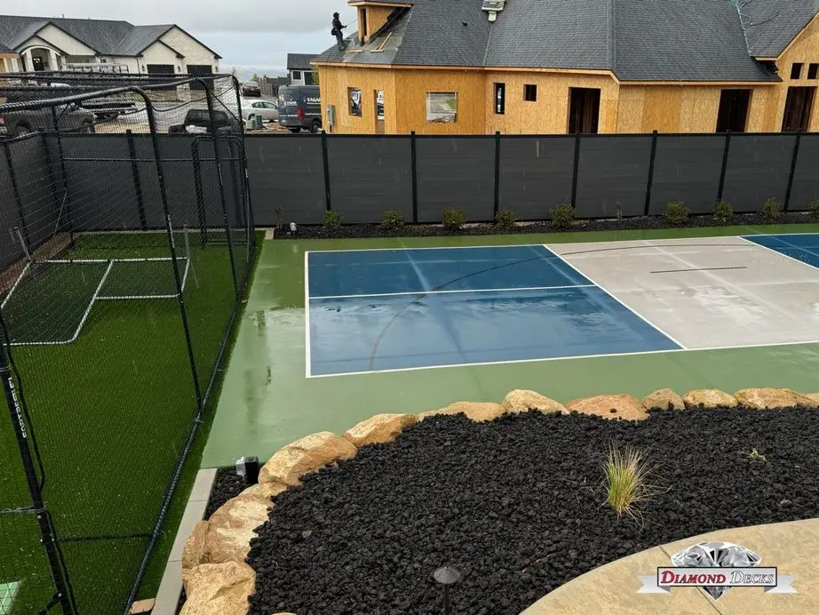 Composite privacy fence installation by Diamond Decks in San Antonio, TX (project photo 6)
