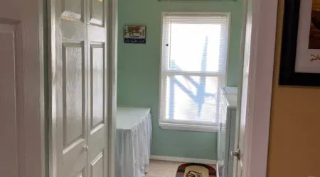 Room enclosure