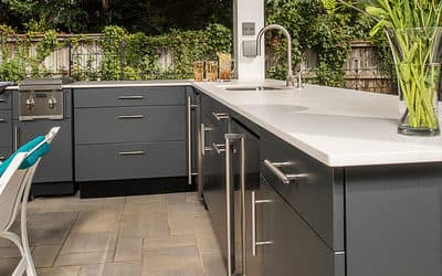 Modern contemporary outdoor kitchen