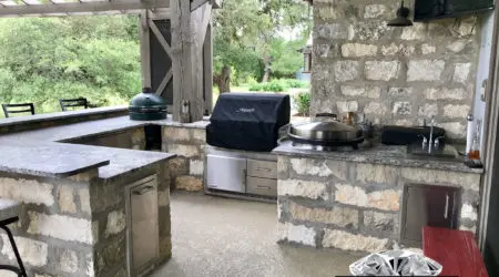 PATIOS 141