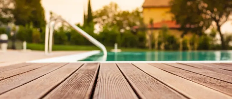 5 Types of Custom Decks That Bring Your Backyard to Life