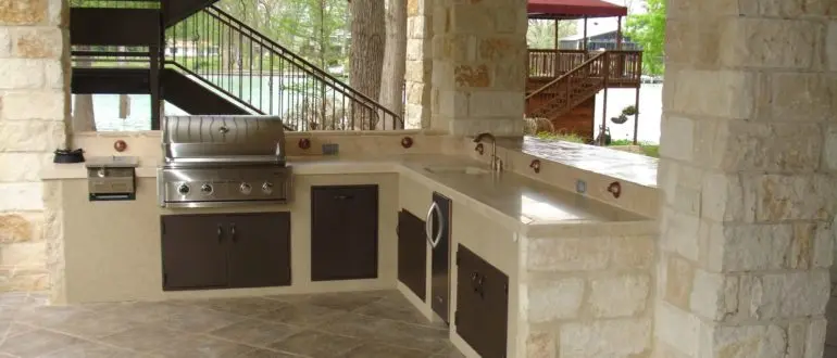 Outdoor Kitchens: Top Tips for Eco-Friendly Designing