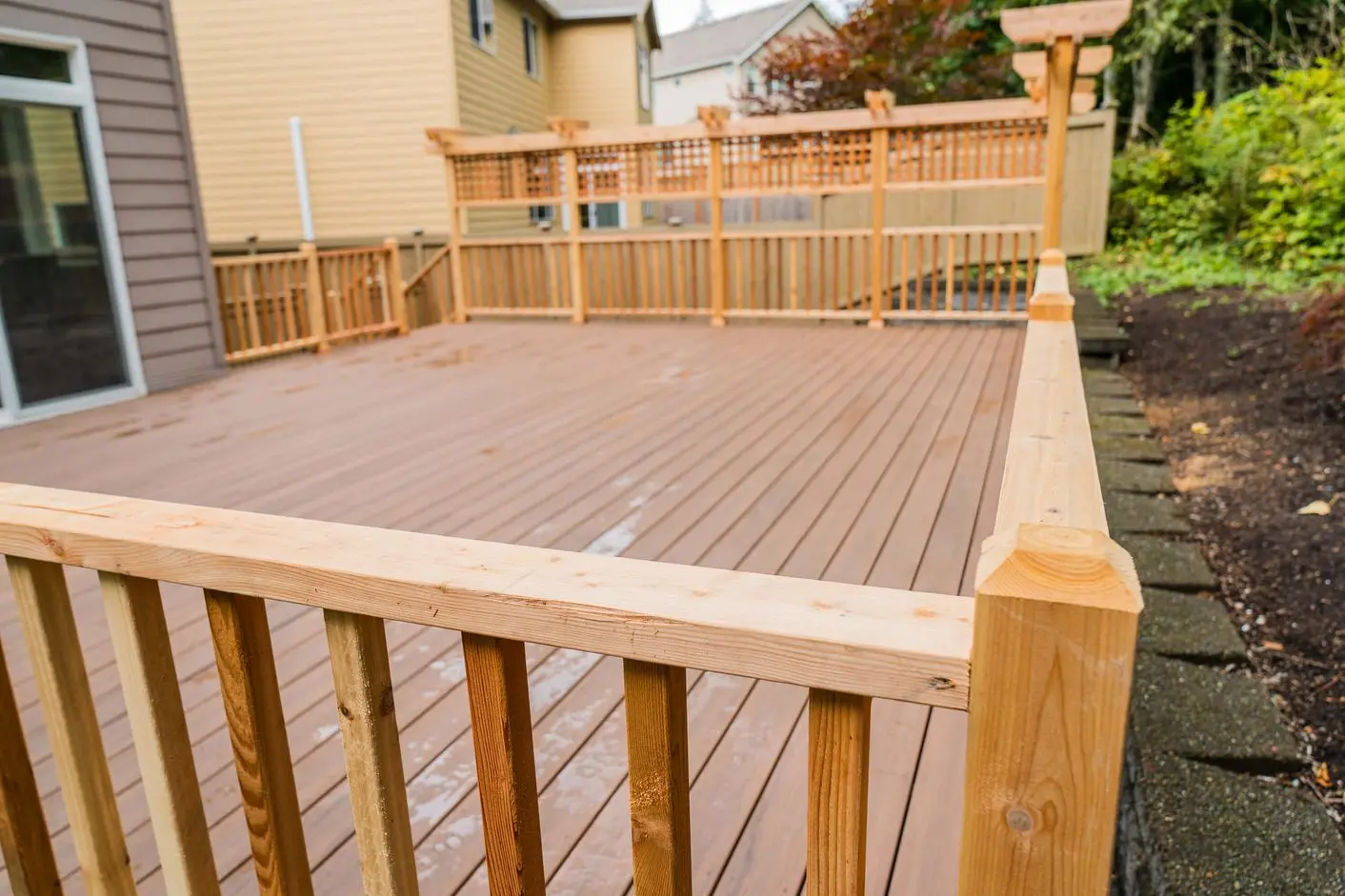 Gockel Project – Snoqualmie, WA – Custom Decks & Patios 3
