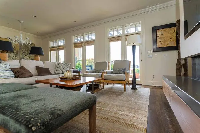 Sepic Project – Mercer Island, WA – Living Room 1