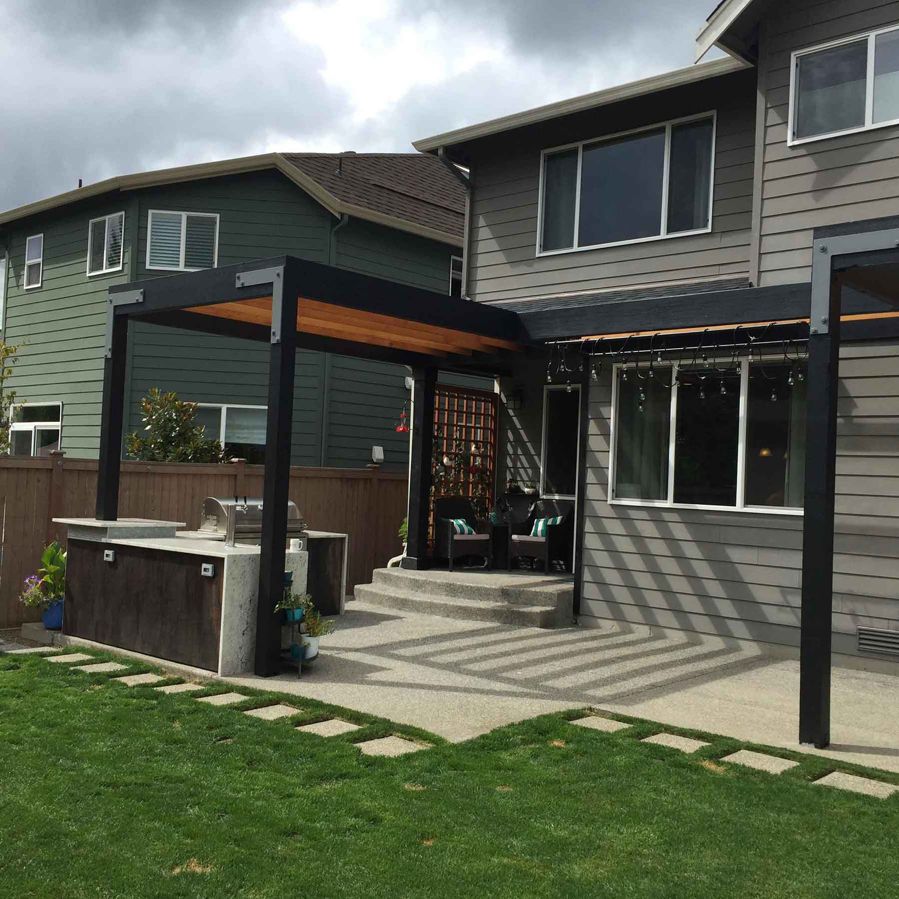 Sinconis Project – Snoqualmie, WA – Custom Decks & Patios 2