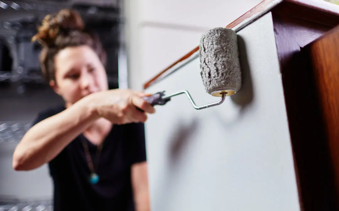 How to Update Old Kitchen Cabinets During a Remodel