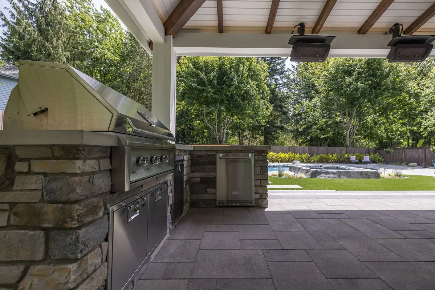 Guenser Project – Sammamish Covered Patio 22