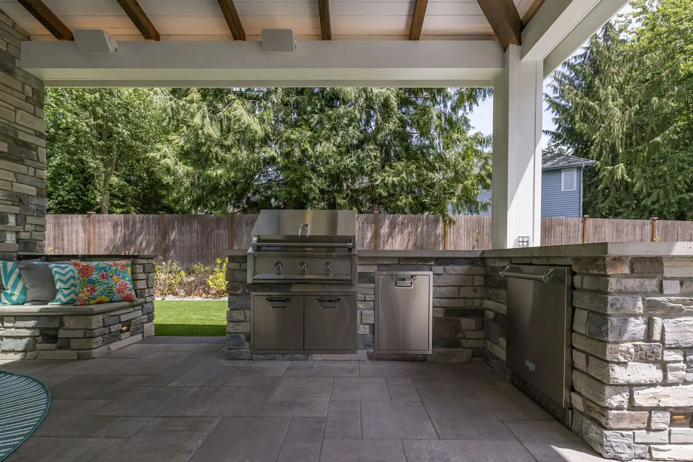 Guenser Project – Sammamish Covered Patio 23