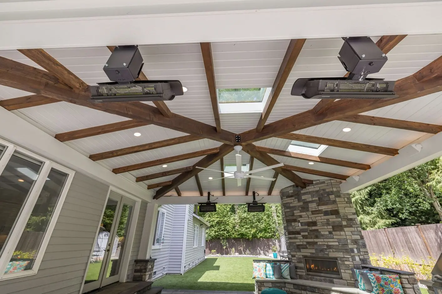 Guenser Project – Sammamish Covered Patio 19