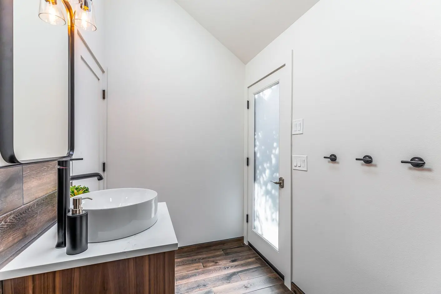 Redmond, WA – Bathroom Remodel 7