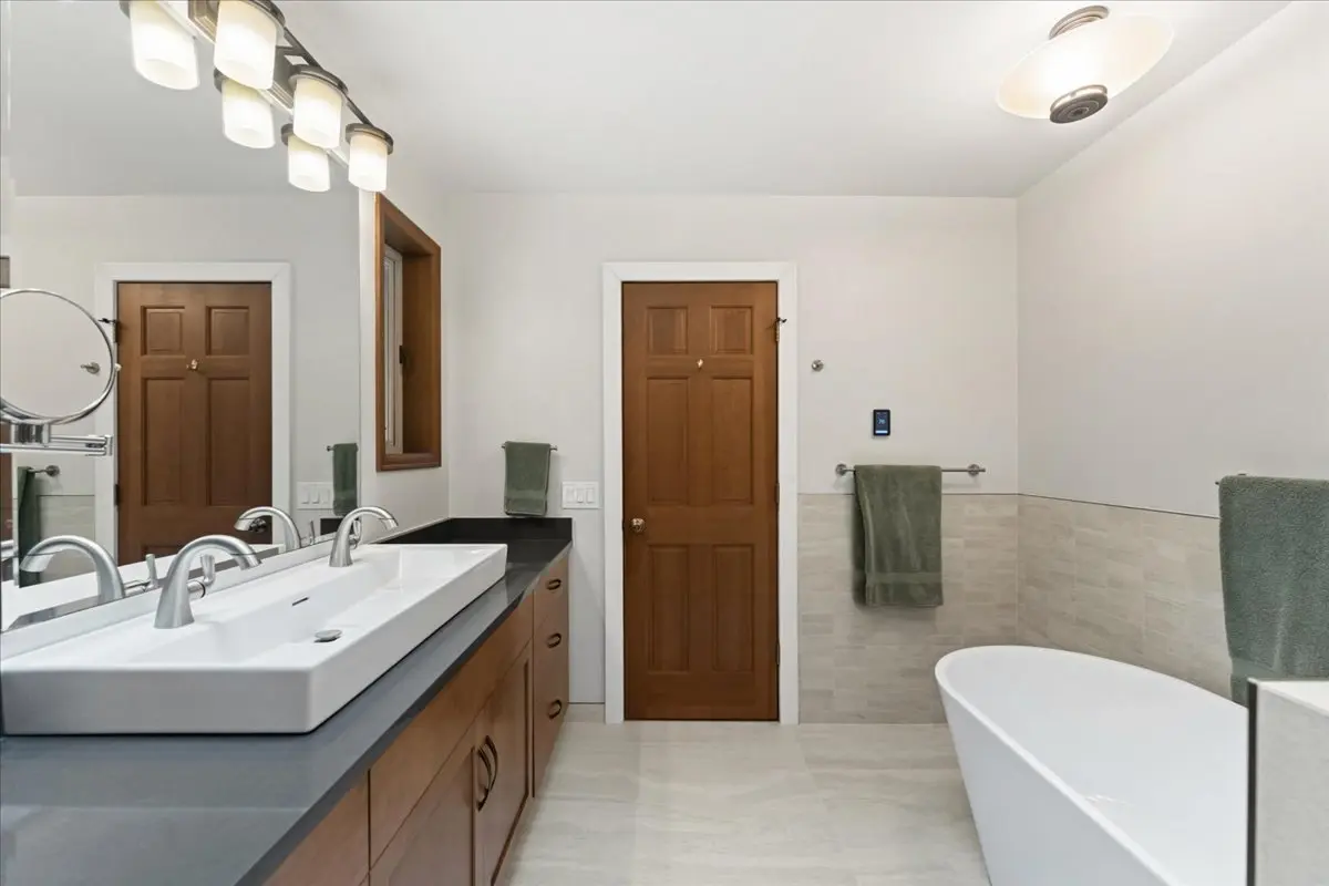 Woodinville Bathroom Remodel 10