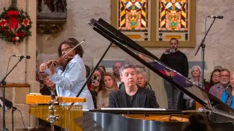 Featured Video – “Wade in the Water” – The Quilt: Live in Concert