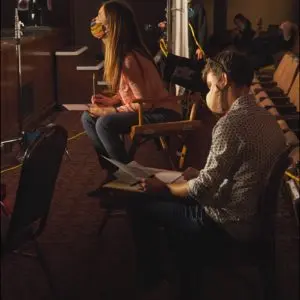 Director Julya Jara and Script Supervisor Celia Thomson at work - Manuel Alejandro Hernández Cardona