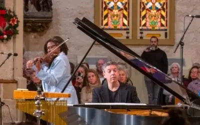 Featured Video – “Wade in the Water” – The Quilt: Live in Concert