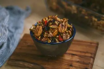 Paleo Pecan Granola Snack Mix