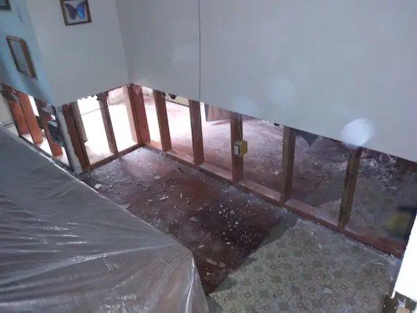 2ft Flood cut on walls