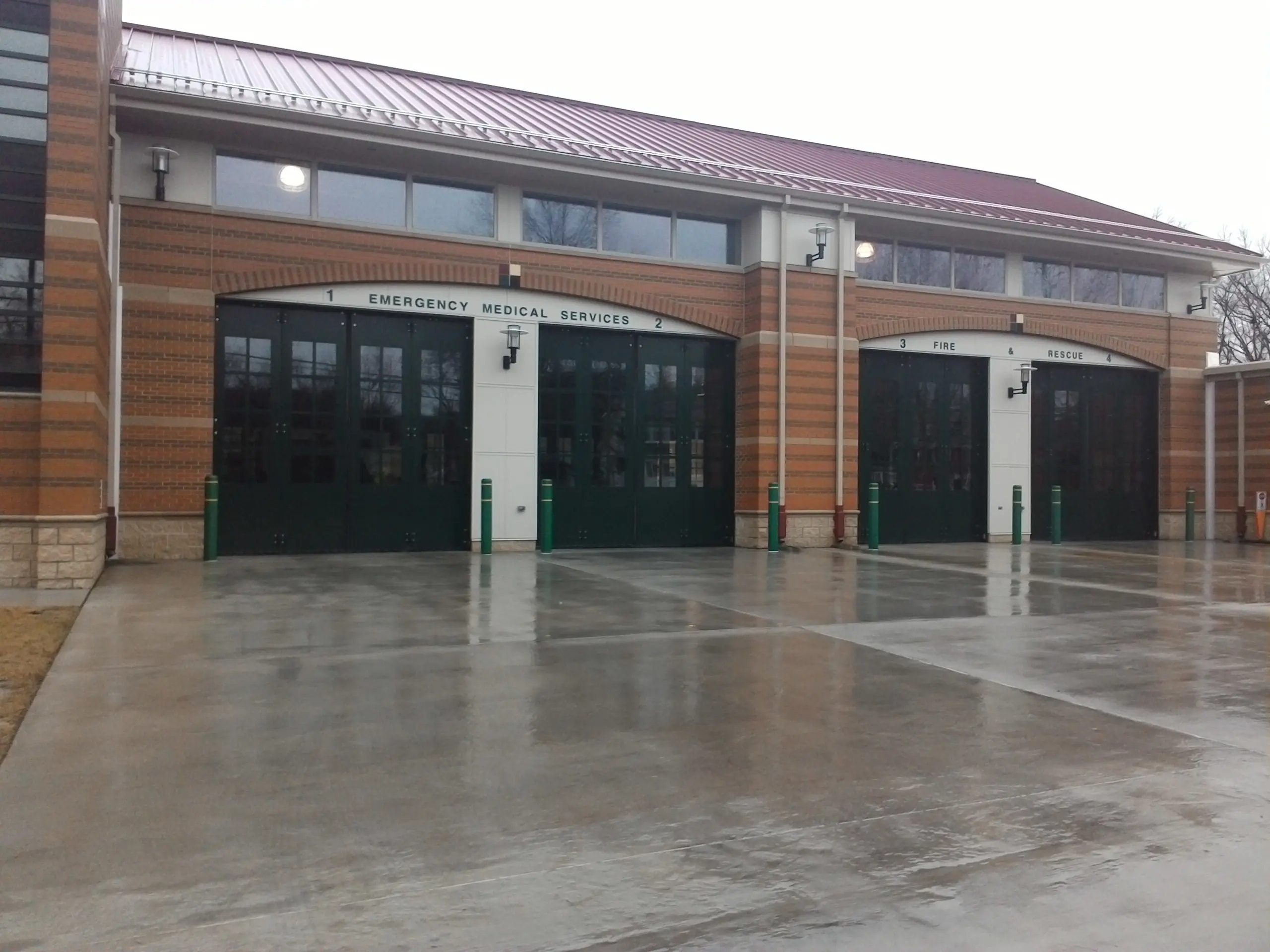 commercial bifold doors