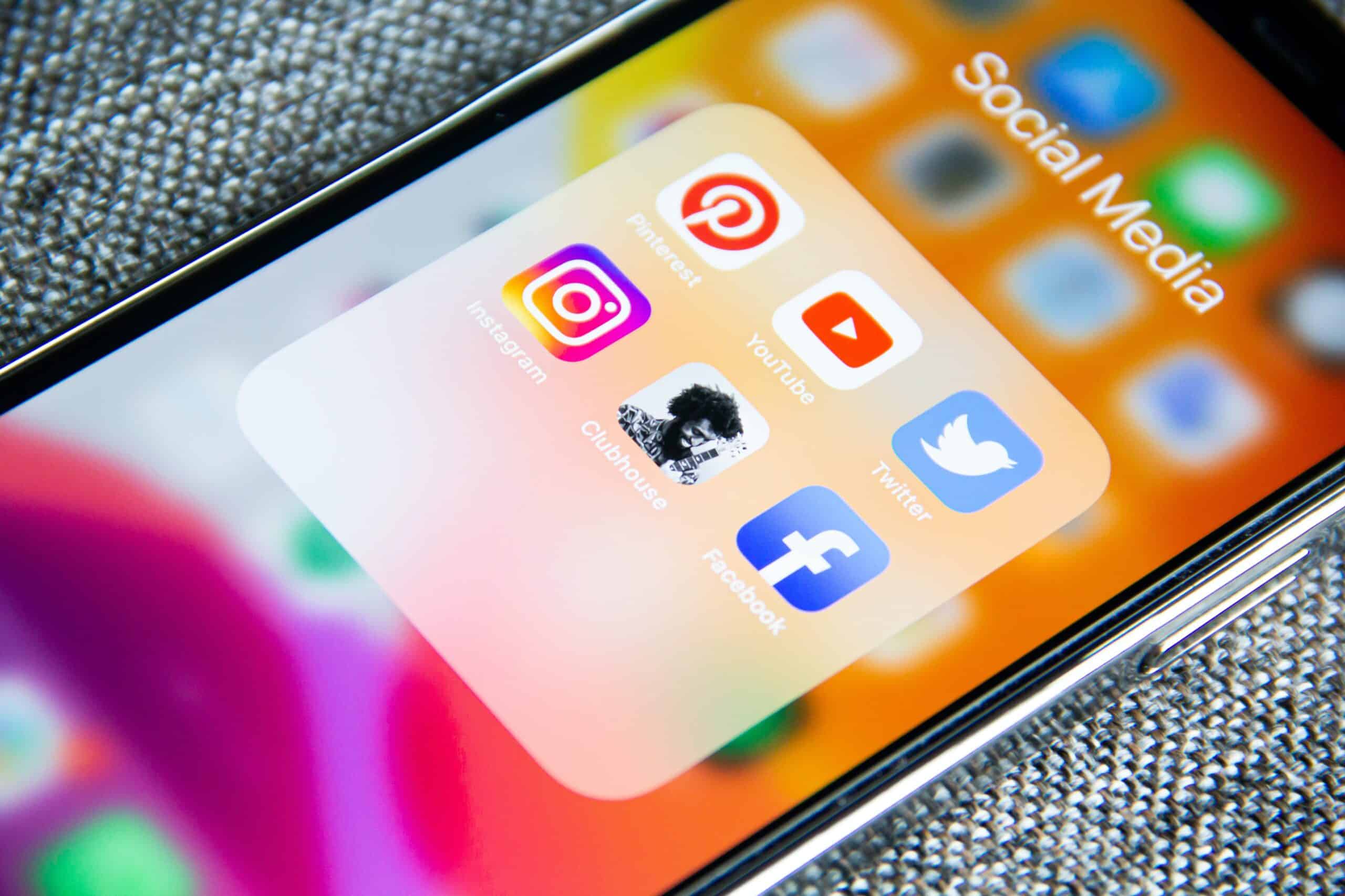 Home 5 Reasons Your Law Firm Needs to Be On Social Media