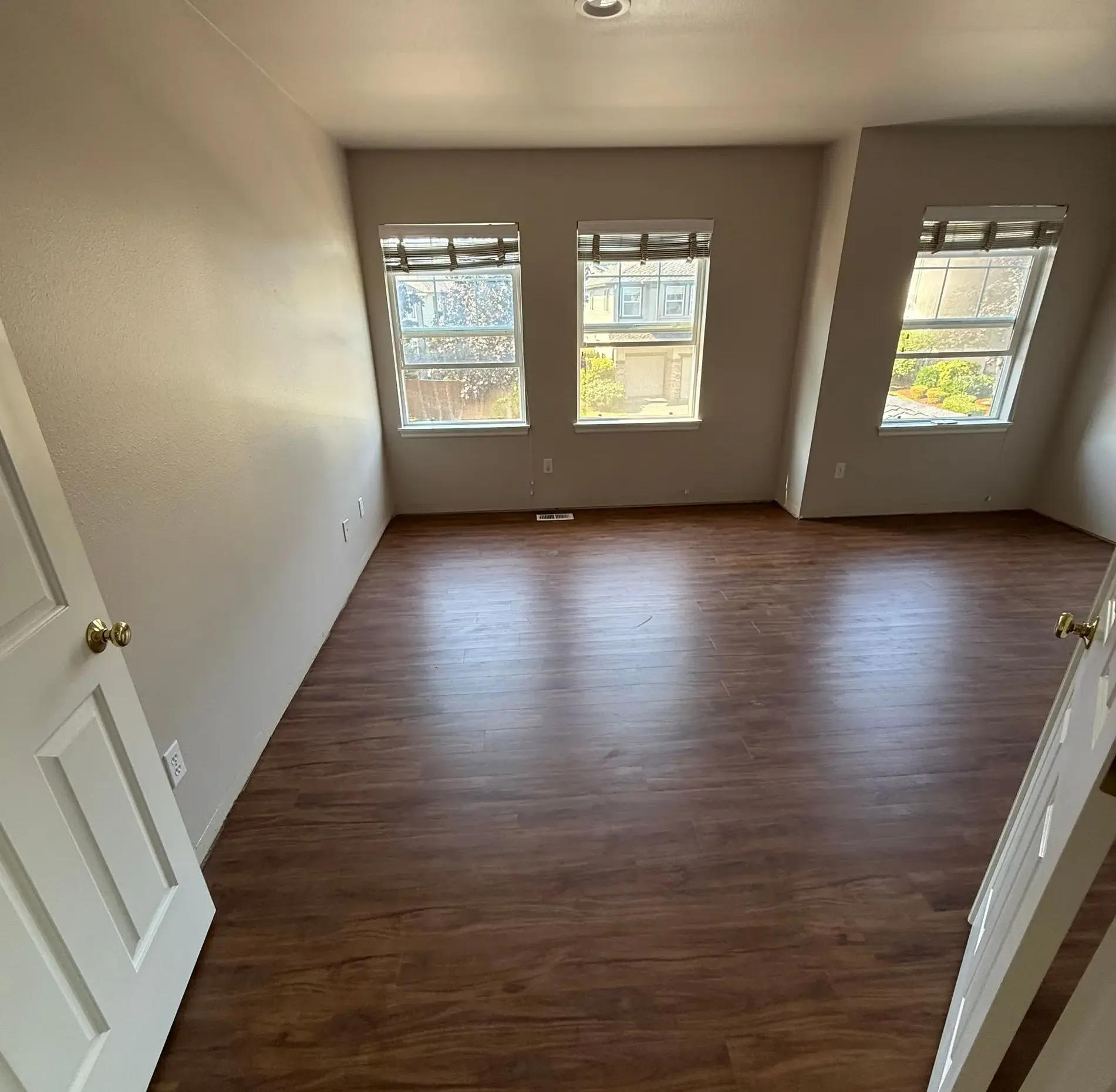 hardwood-plus-gallery-166-1920w (1) copia