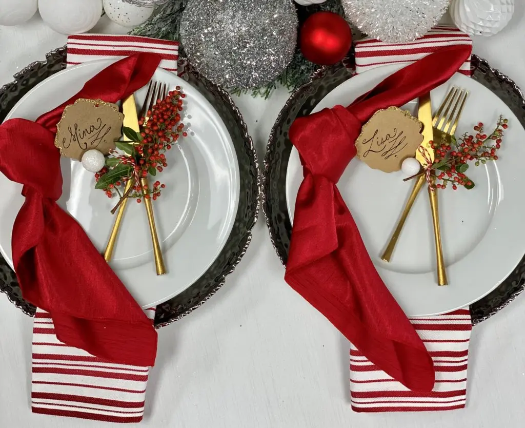 Holiday Wedding Tablescape by Handheld Catering