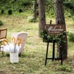 Creative Wedding Venue Handheld Catering