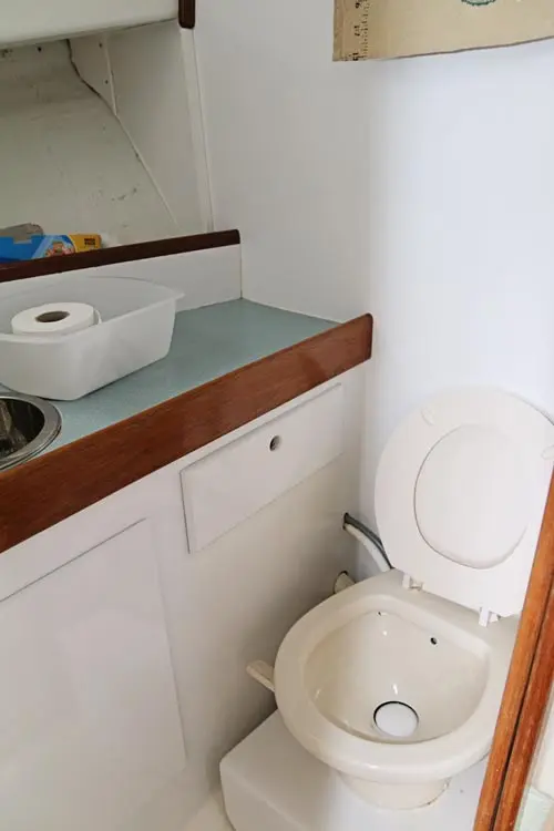 sea leveler bathroom