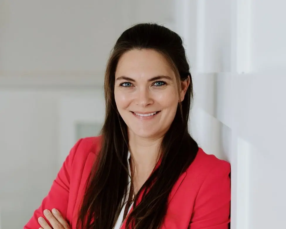 Stephanie Smits O'Callaghan Co-Founder & Director, Hikotron
