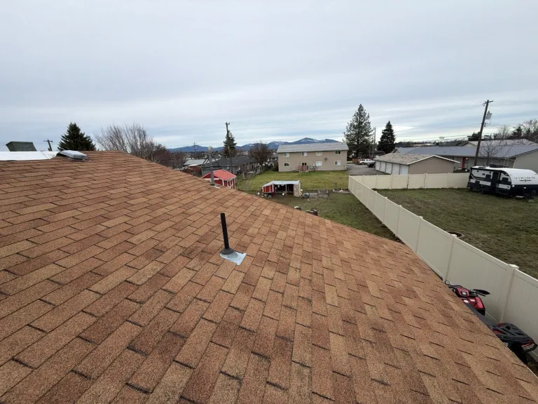 New CertainTeed Landmark in Heather Blend roof installed by Alpine Roofing on E 2nd Ave, Post Falls