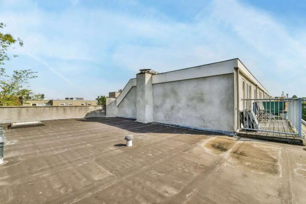 residential flat roof old with mold big house