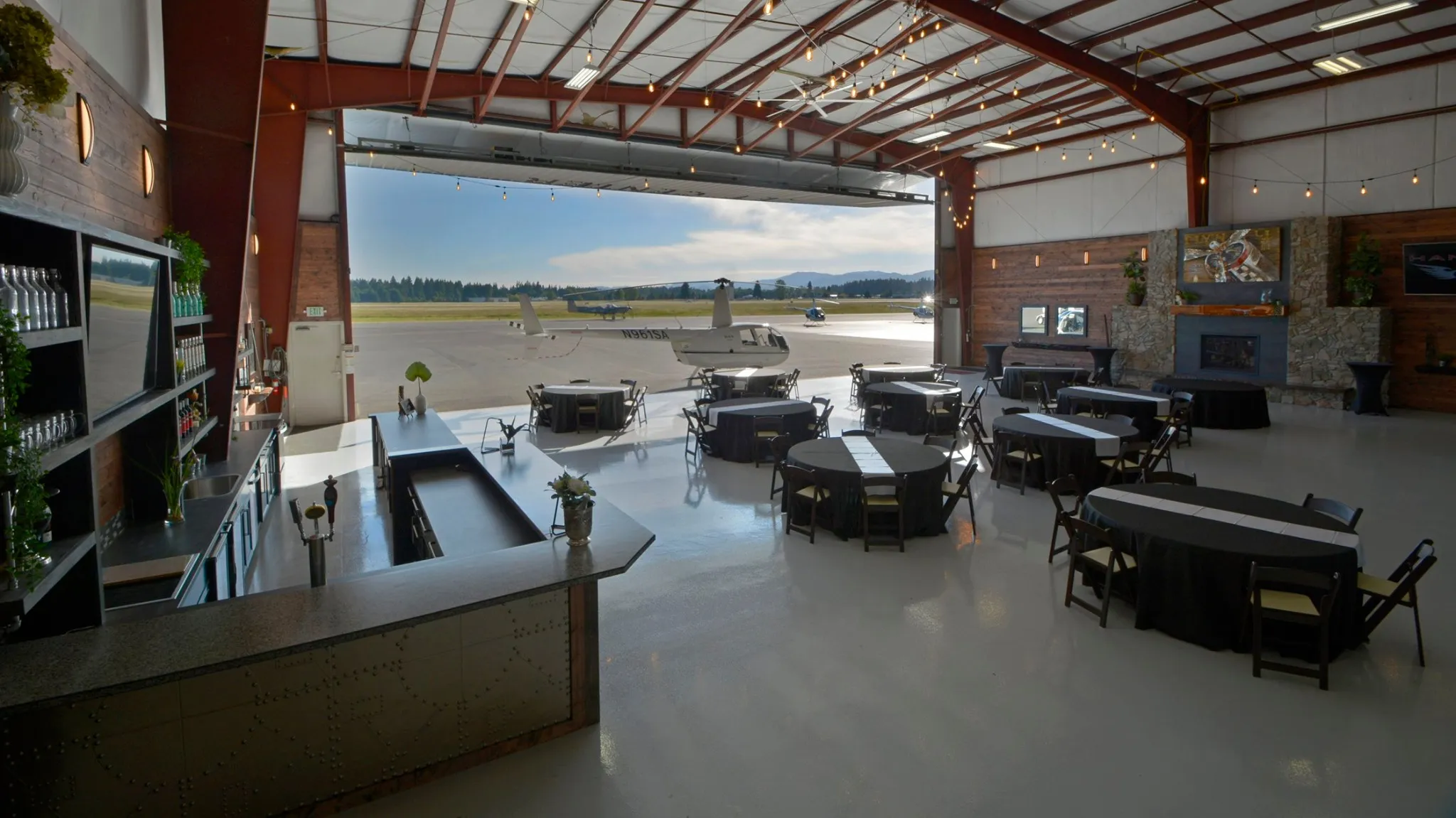 hangar 51 events interior4