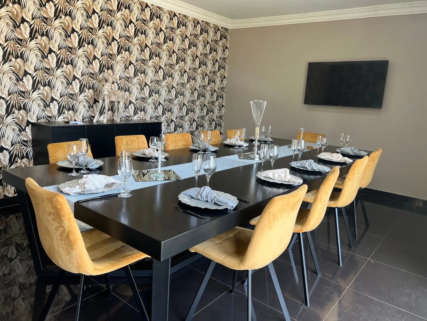 Boardroom Parties The Garden Venue