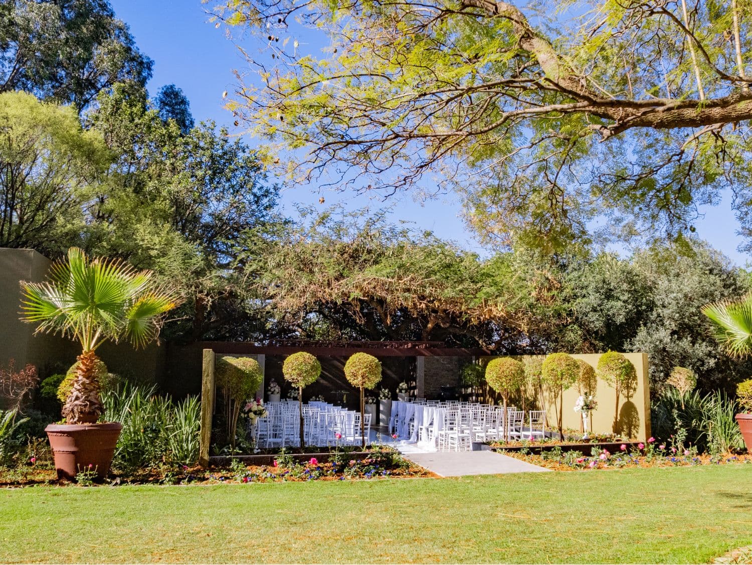 the garden wedding venue