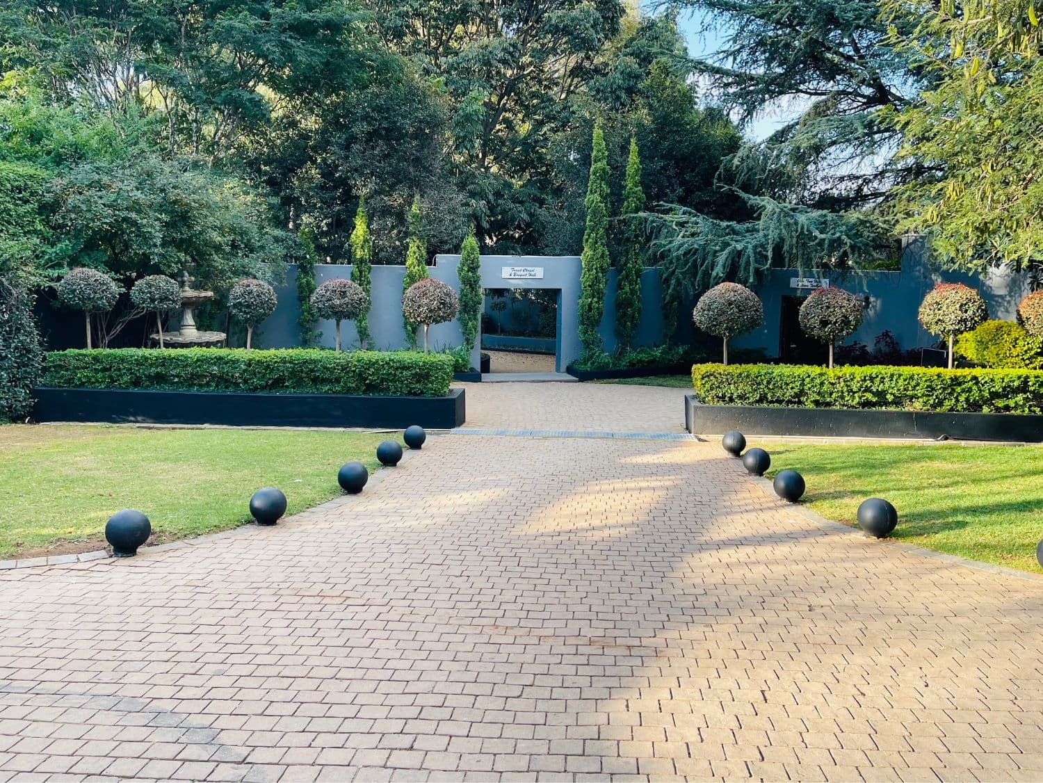 the garden venue reception area