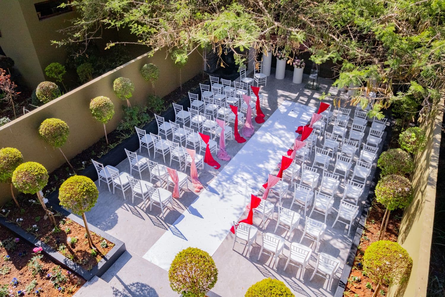 Elephant wedding (2) garden-venue